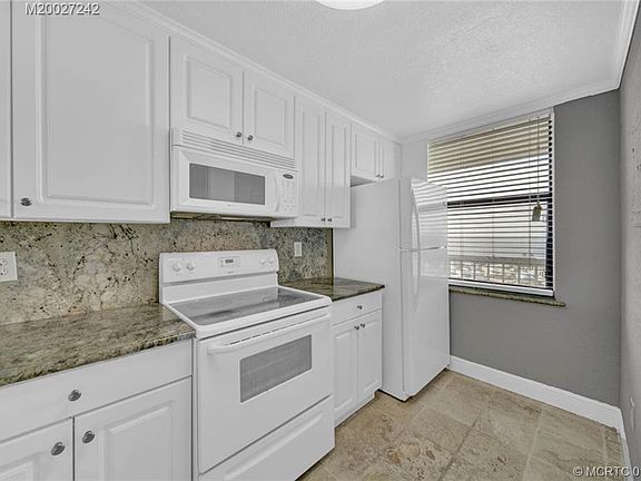 4th image of 10600 S Ocean Dr APT 1204