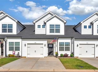 128 Aleppo Ln, Greer, SC 29651