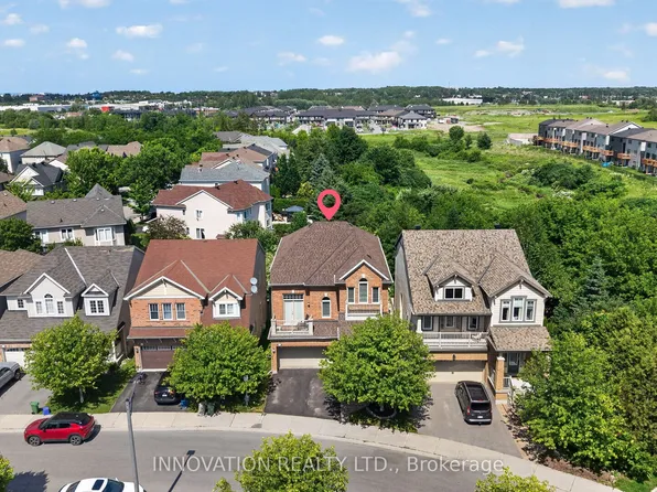 545 Rosehill Ave, Ottawa, ON K2S 0E7
