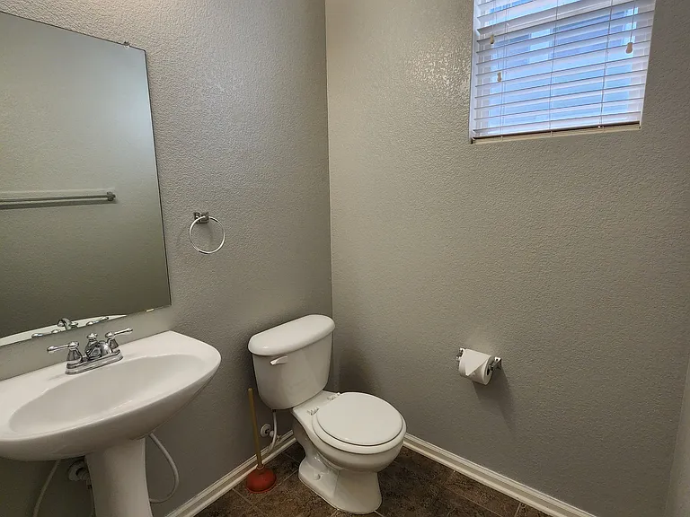 17170 Waterhouse Cir #B — Photo 16