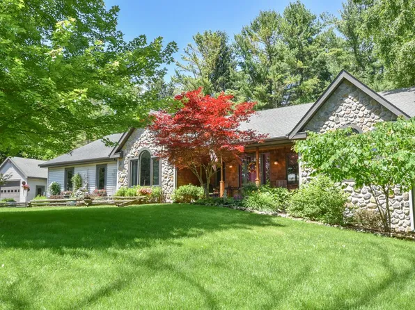 6566 Silver Shores DRIVE, Cedar Grove, WI 53013