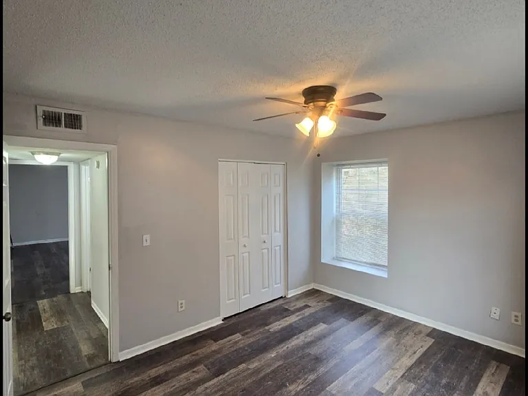 8721 Countryshire Ln #4 — Photo 23
