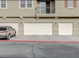 390 Clarence House Ave #3, North Las Vegas, NV 89032