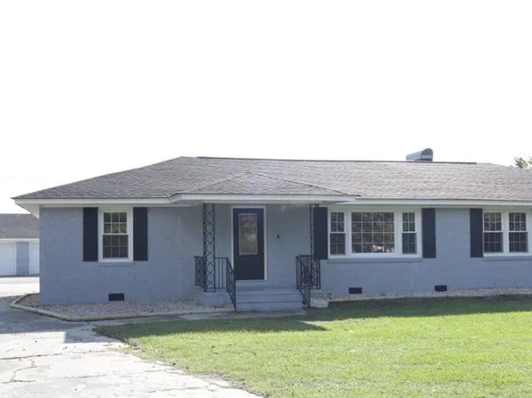 3826 E National Cemetery Rd, Florence, SC 29506