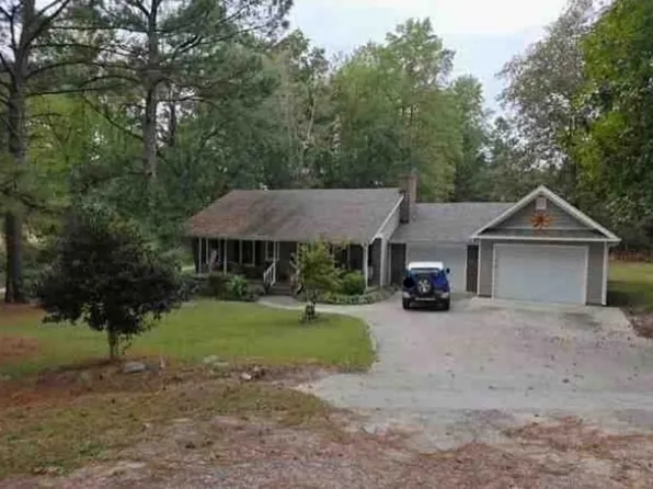 170 Tanner Ln, West End, NC 27376