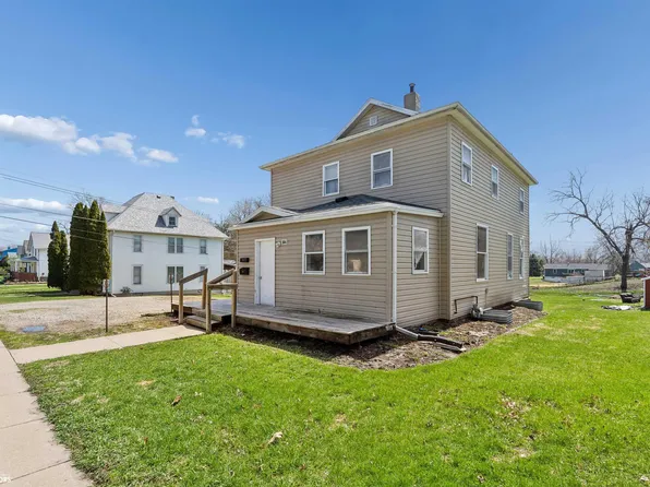 1604 5th Ave, Grinnell, IA 50112