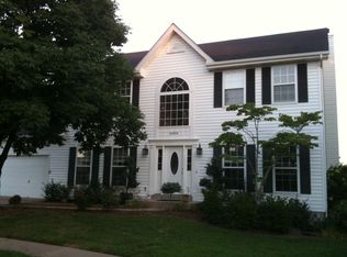 16304 Sunset Pointe Ct, Grover, MO 63040