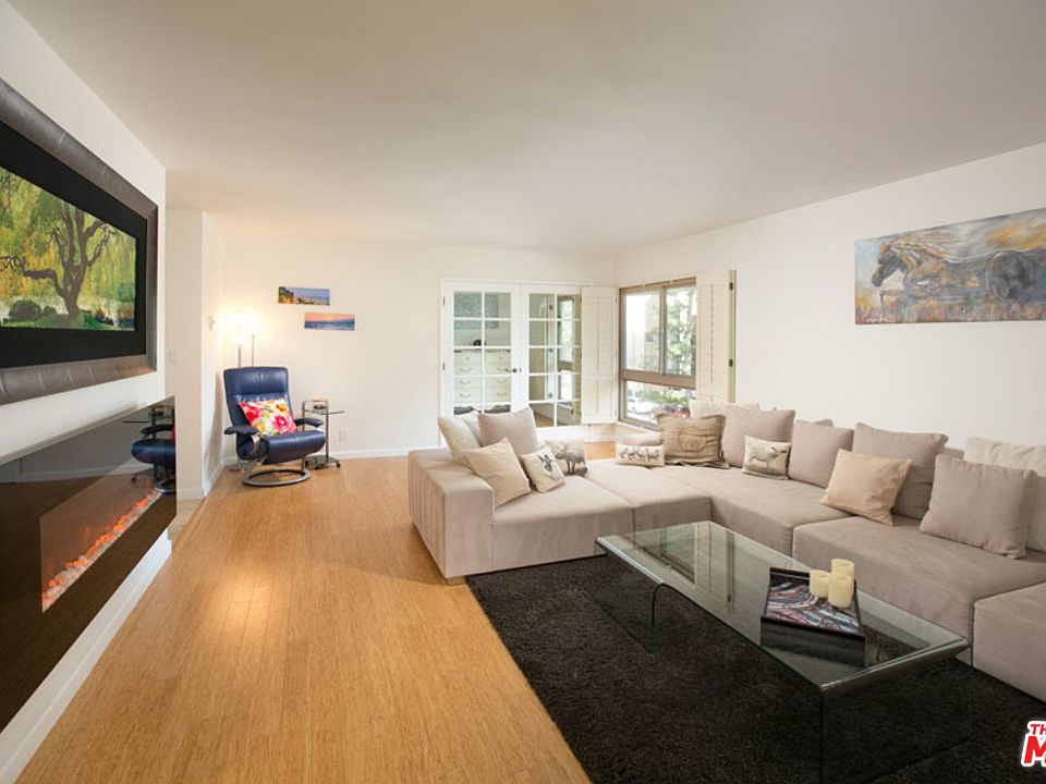 1st image of 6001 Canterbury Dr Unit 304