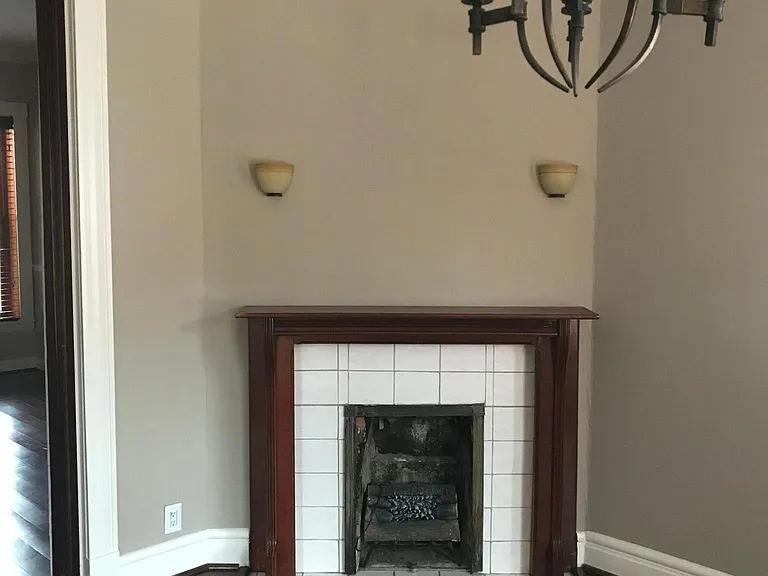 1037 Garvin Pl — Photo 8