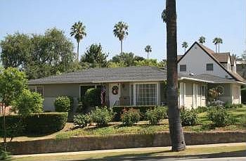 1st image of 288 Waverly Dr