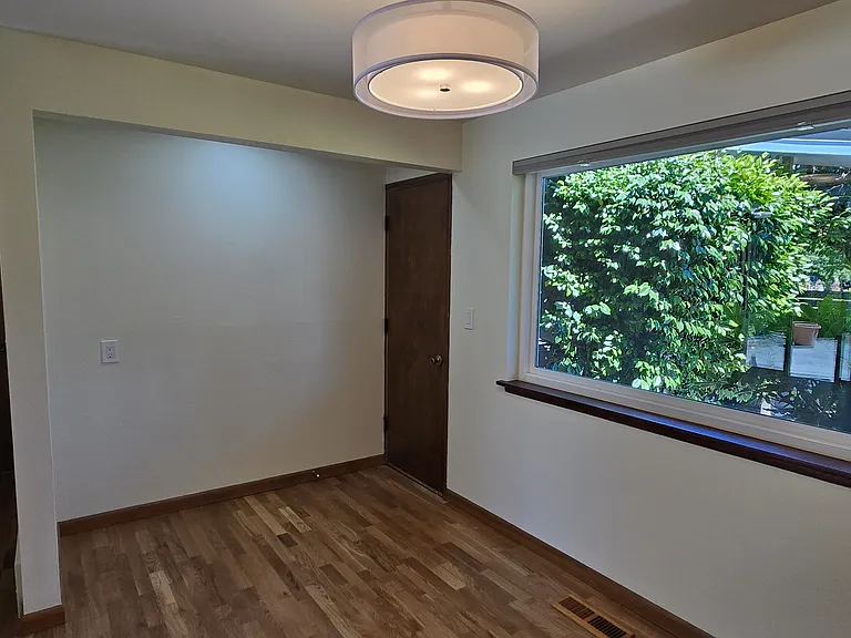 1014 Brentwood Pl — Photo 15