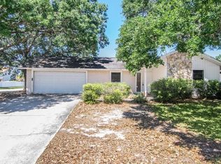 1630 Carter Oaks Dr, Valrico, FL 33596