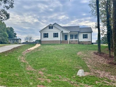 2199 Brookshire Ct, Sophia, NC, 27350