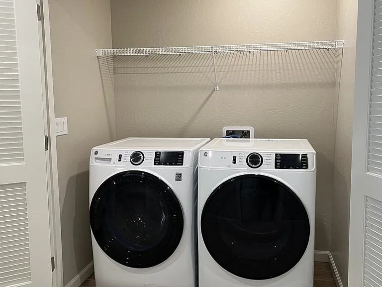 GE Washer & Dryer