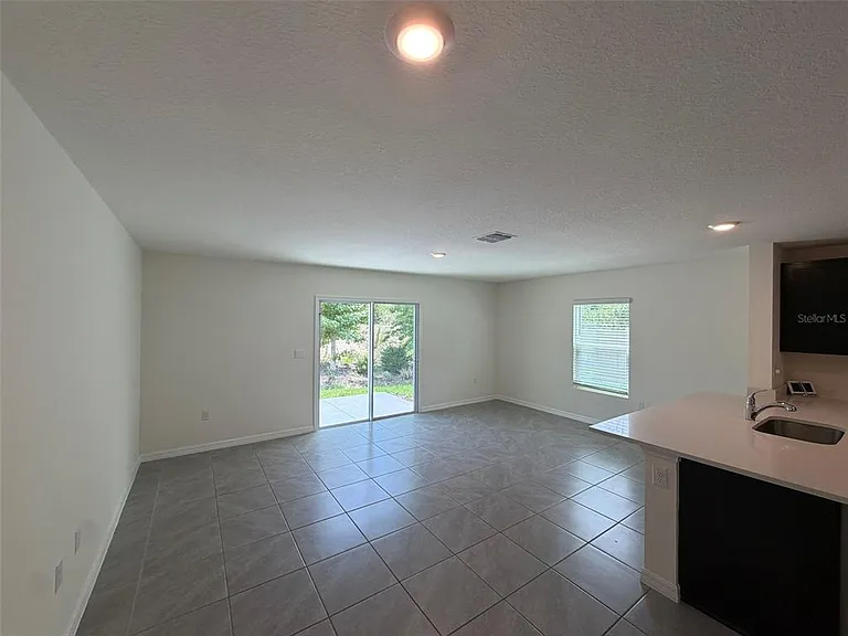 6609 SW 81st Loop — Photo 10