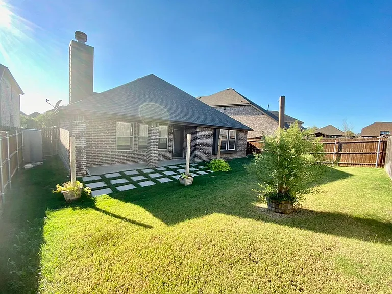 4404 Cherry Cv — Photo 44