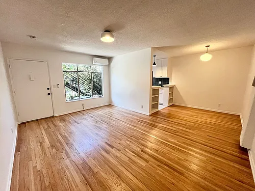 1420 17th St Photo 1