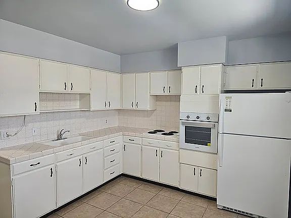 5th image of 1849 E Bosham Ln