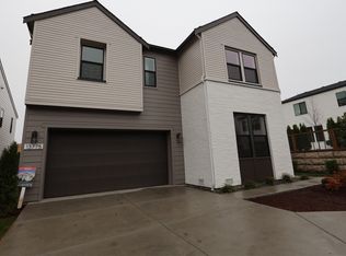 13775 SE 84th St #24, Newcastle, WA