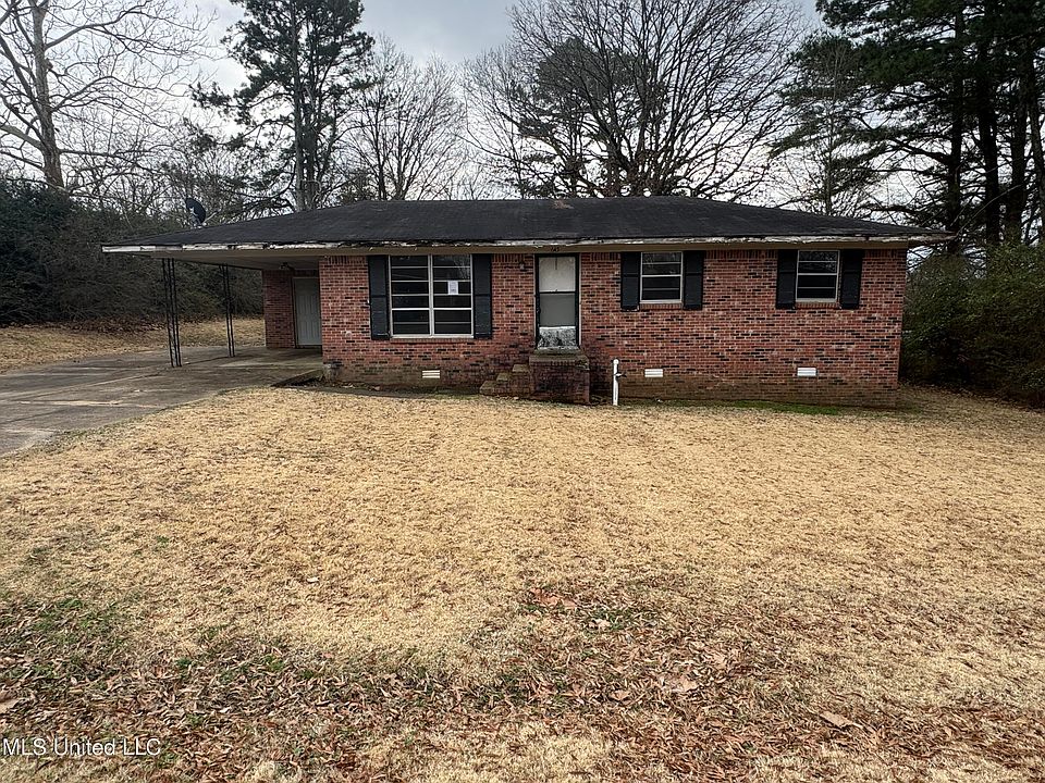 1st image of 645 Cox Ave