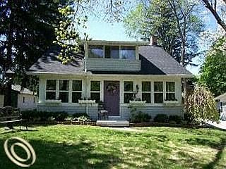 1st image of 2325 Pontiac Dr