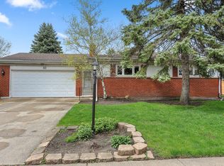 208 E Kathleen Dr, Park Ridge, IL 60068