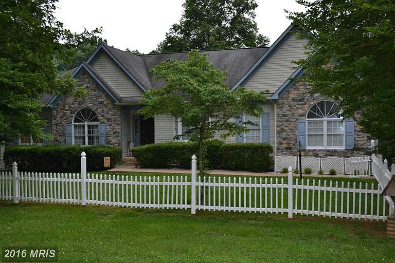 Exterior (Front)