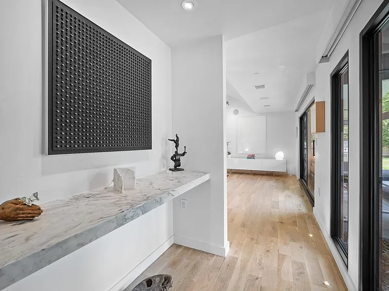 10 Inwood Oaks Dr — Photo 24
