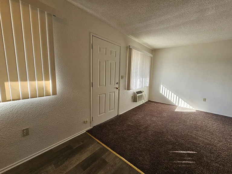 57475 Lupine Dr #8 — Photo 15