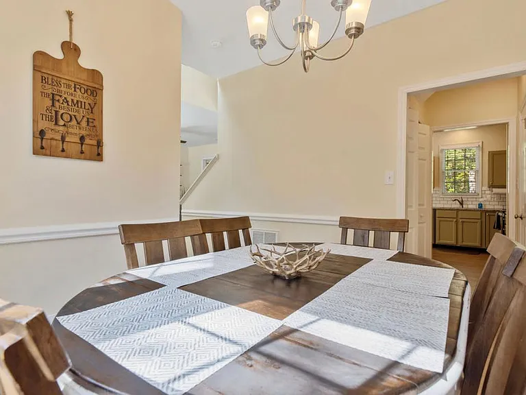 110 Mint Hill Dr — Photo 5