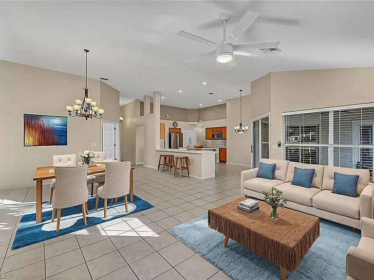 2729 Branch Ln — Photo 2