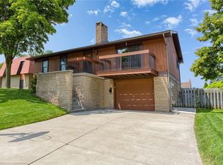 4 Cedar Gln, Grimsby, ON L3M4K2