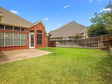 3420 Devonshire Ct — Photo 2
