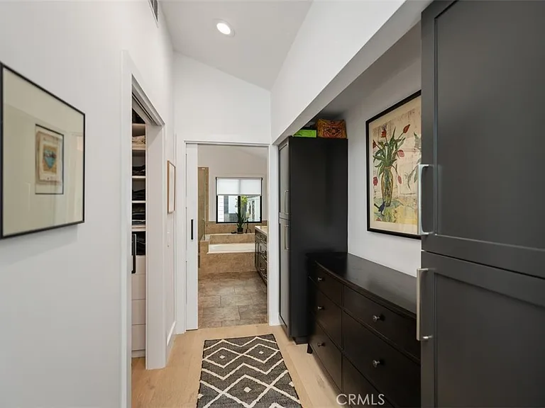 34 Haverhill Rd — Photo 28
