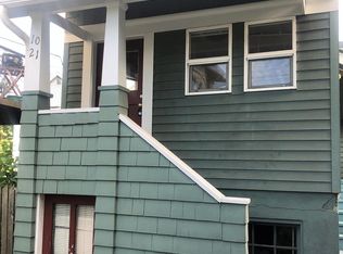 1021 N 36th St, Seattle, WA 98103