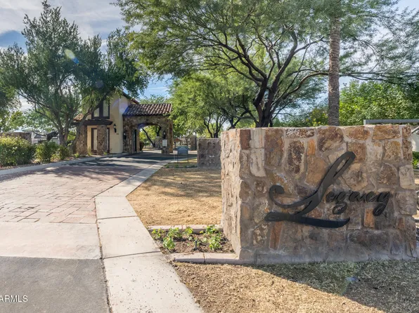 3251 E HUBER Circle #-, Mesa, AZ 85213