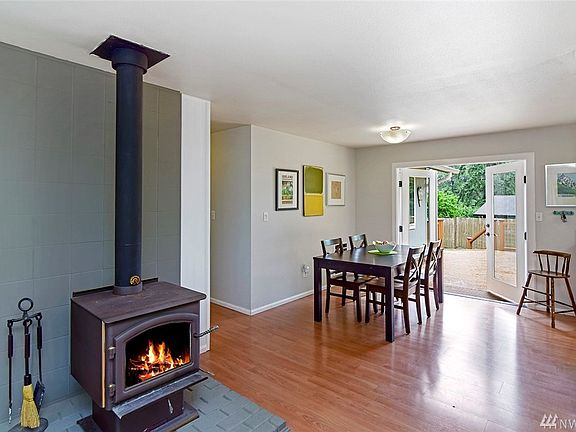 5th image of 26324 Edgewater Blvd NW
