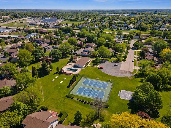 2nd image of 1844 Kerrybrook Ct #0