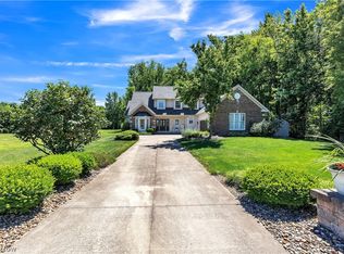 31311 Schwartz Rd, Westlake, OH 44145