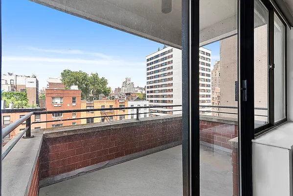 Rented by Compass | media 17