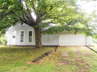 11659 Chesterville Rd, Moores Hill, IN 47032