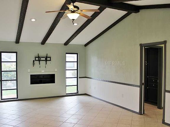 4th image of 1017 Tam O Shanter Ct