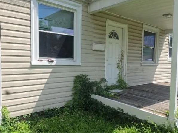 3304 Turnpike Rd, Portsmouth, VA 23707