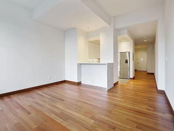 3rd image of 305 E 63rd St #7D