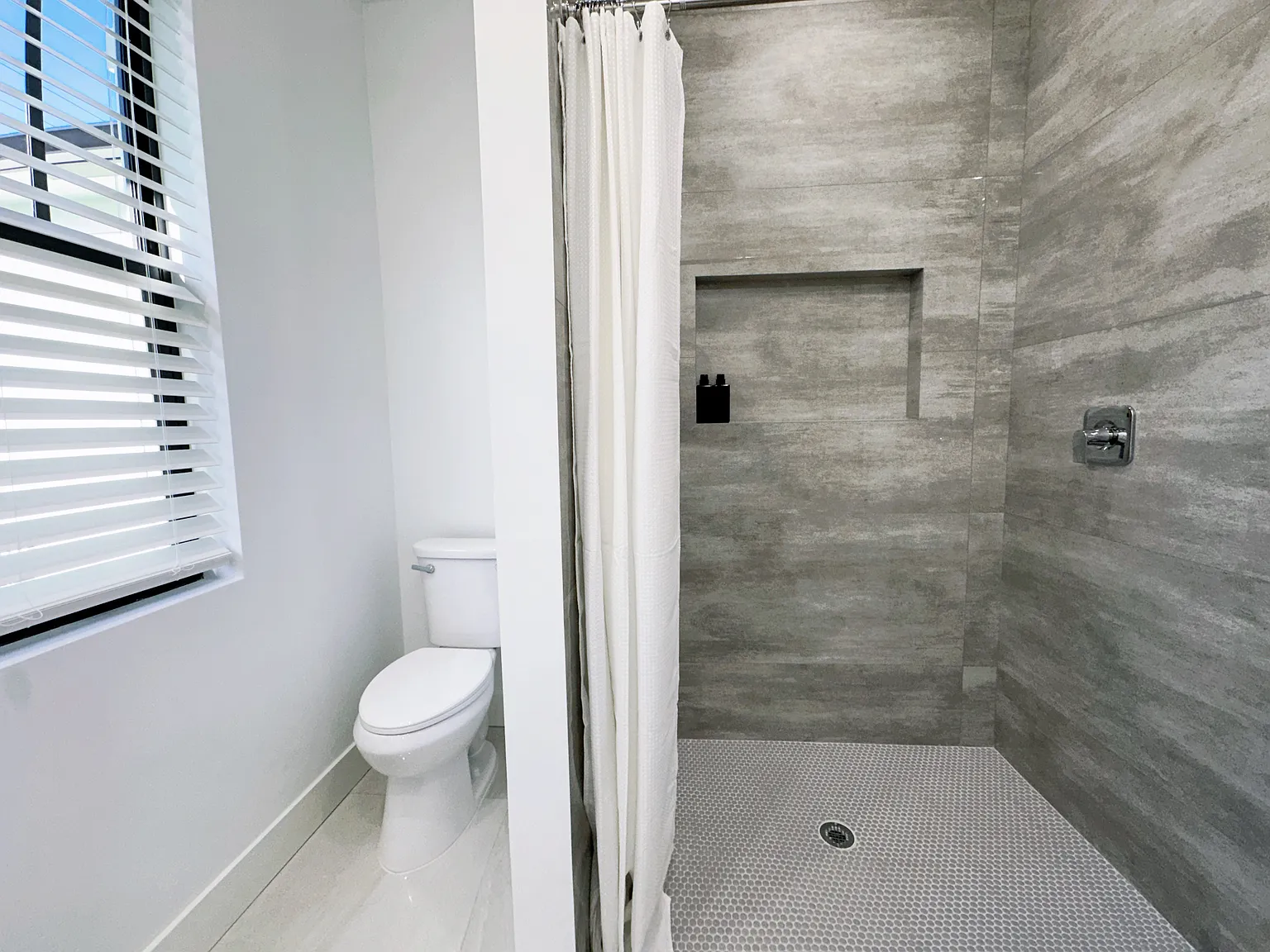 Marguerita Dr, West Palm Beach — Photo 4