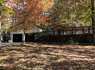 243 Rugby Rd, Fairfield Glade, TN 38558