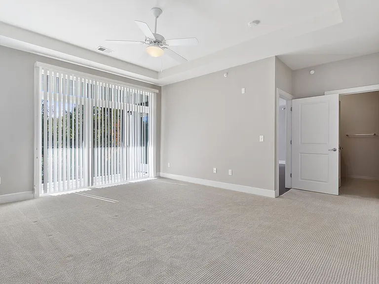Essex Chase Apartments — Photo 47