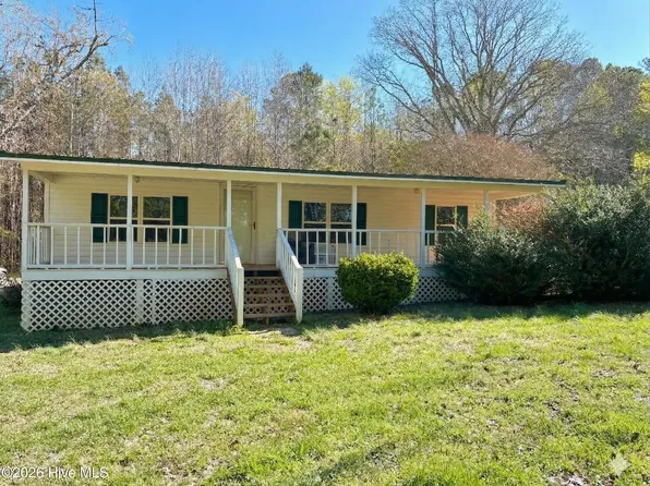 481 Mount Hebron Road, Castalia, NC 27816