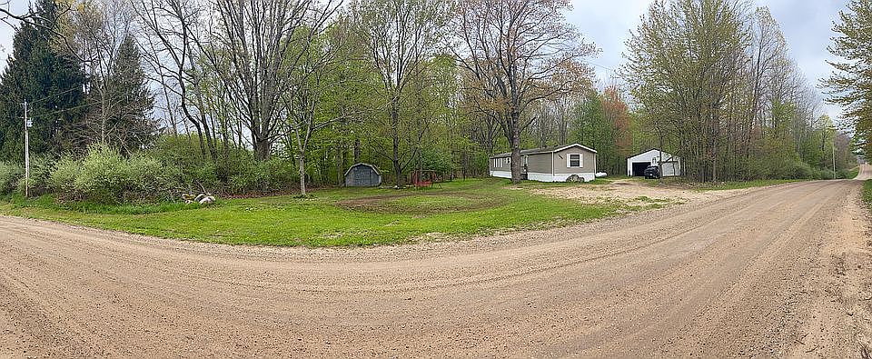 2nd image of 7420 E Anthony Rd