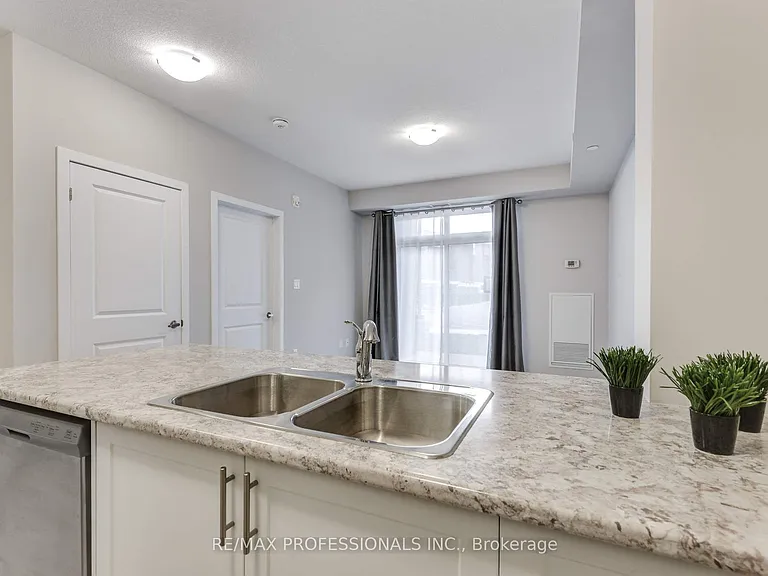 101 Shoreview Pl #124 — Photo 21